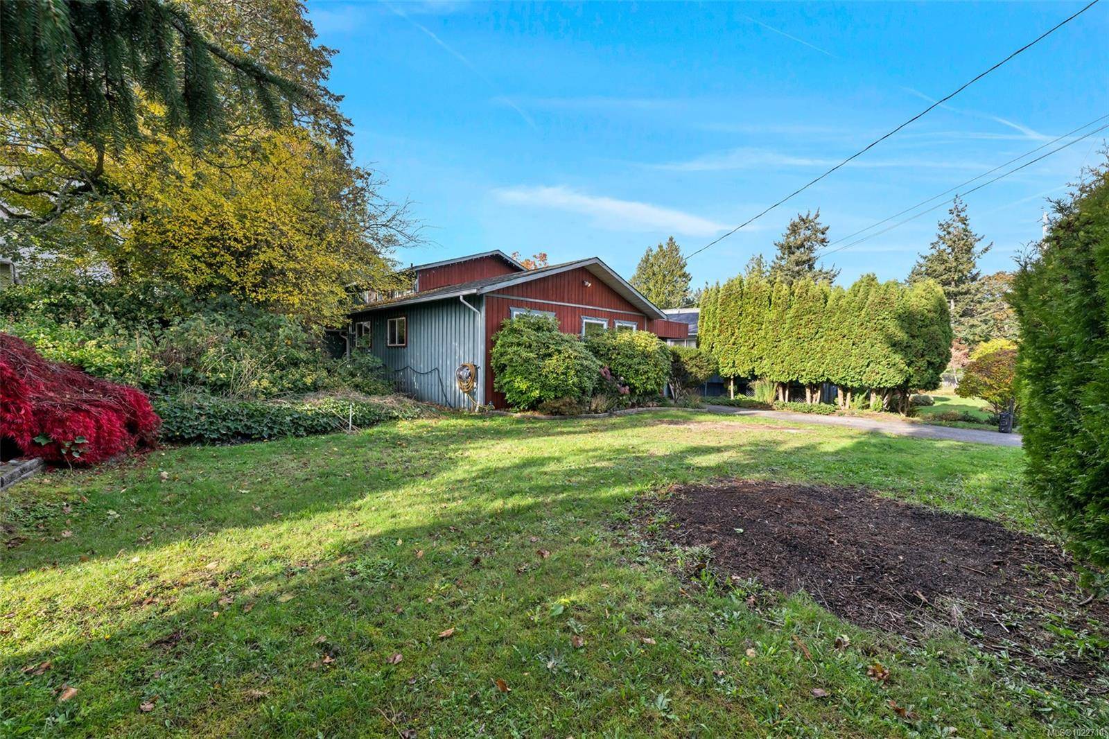 Langford, BC V9B 3N3,2700 Rainville Rd