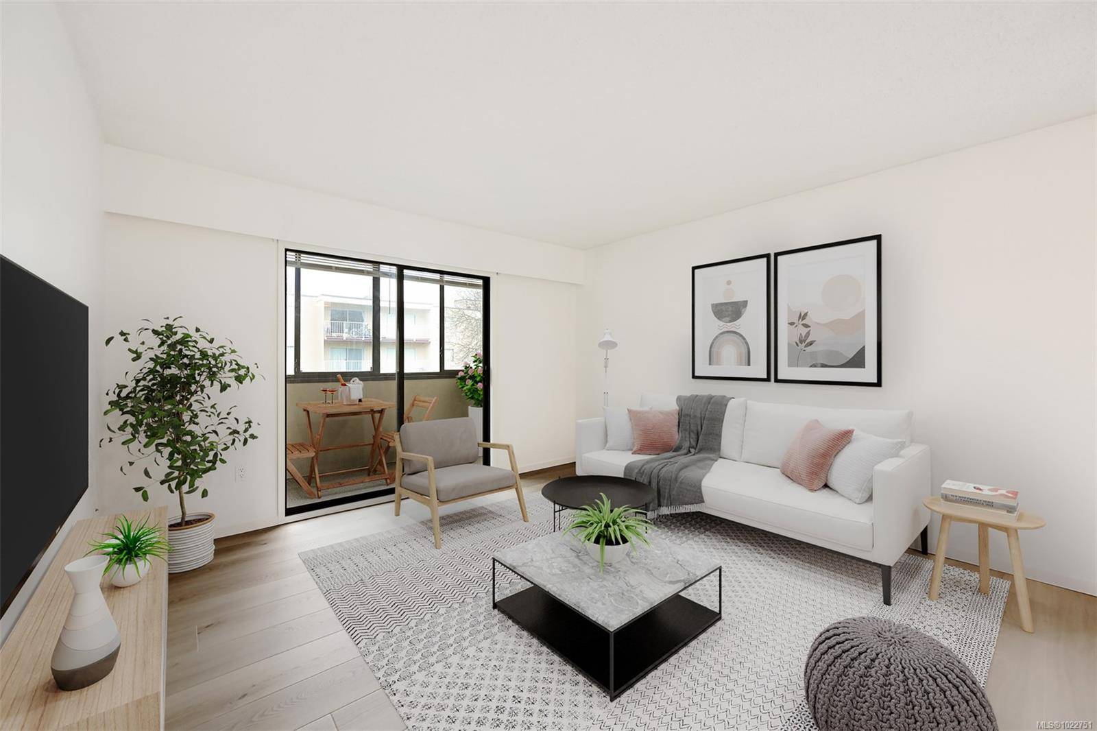 Victoria, BC V8T 3Y9,2610 Graham St #206