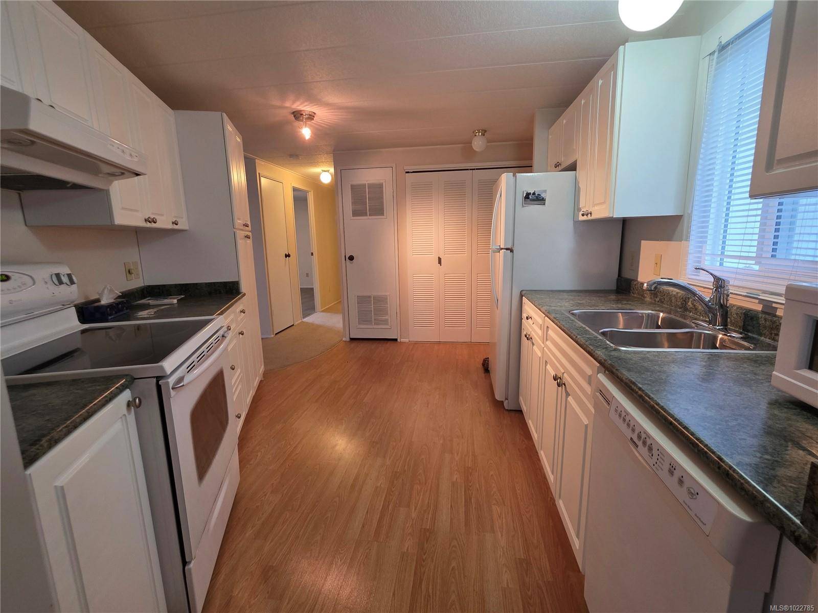 Port Alberni, BC V9Y 8G7,4935 Broughton St #23