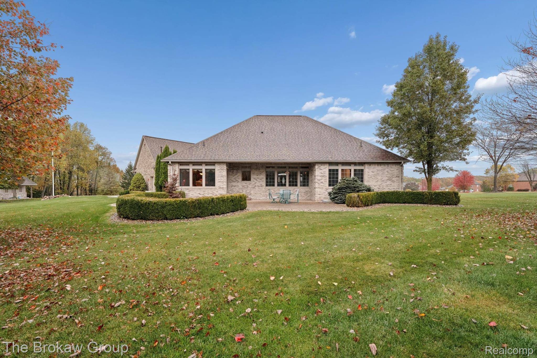 Davison, MI 48423,9398 Highland CT