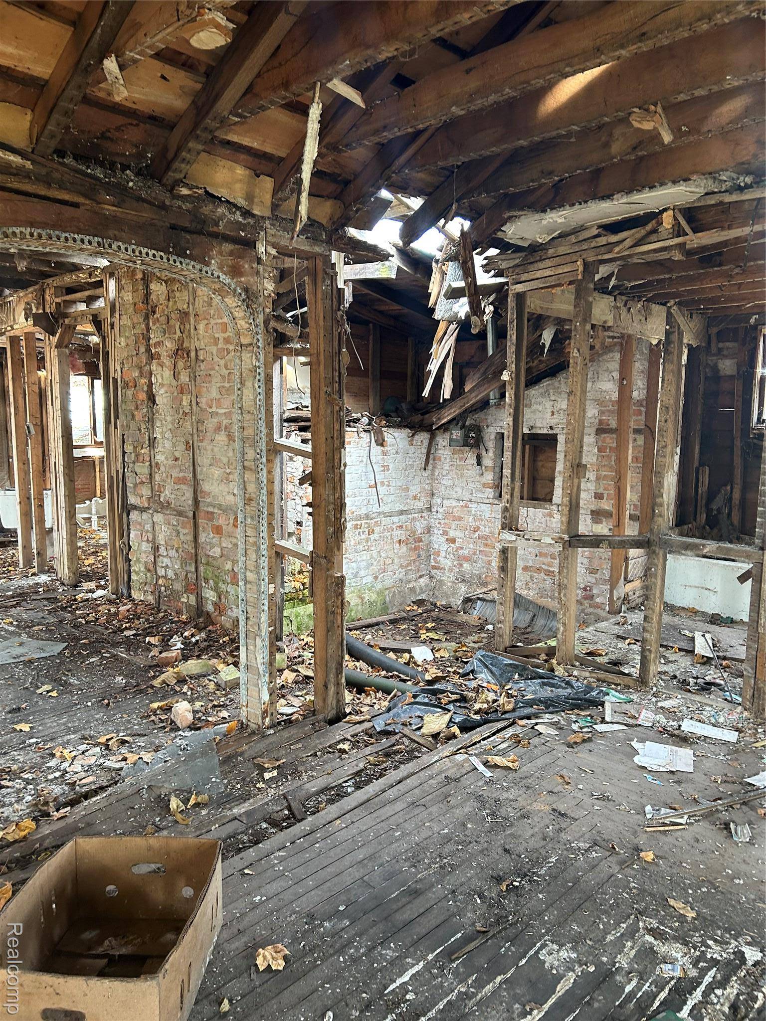 Pompeii, MI 48874,217 E Fulton ST