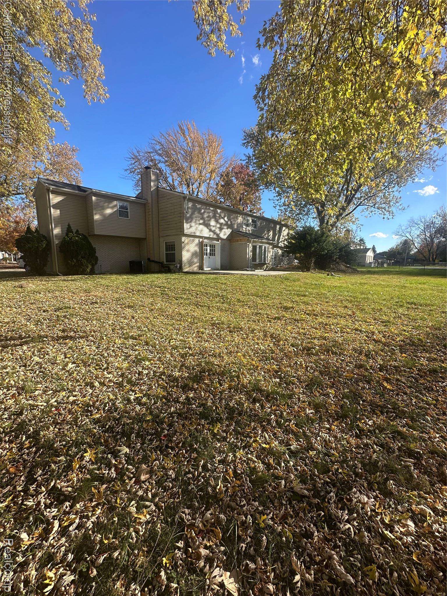 Southfield, MI 48076,29585 Woodhaven LN