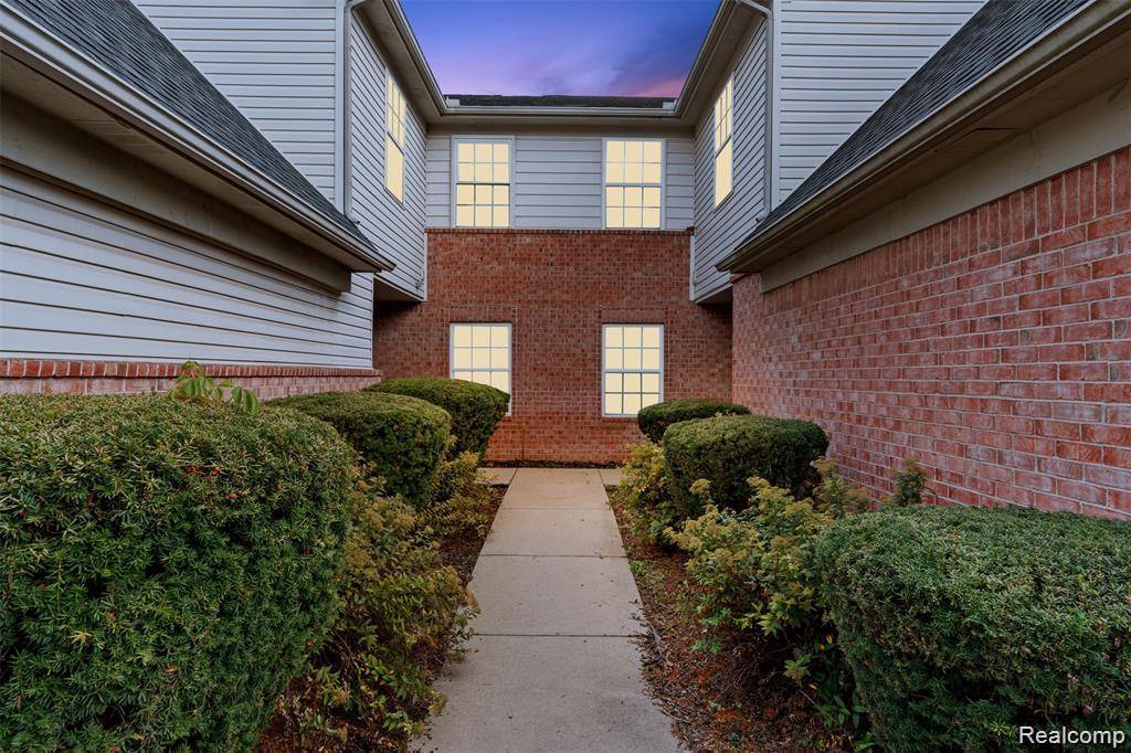 Brownstown, MI 48193,17157 Higdon DR