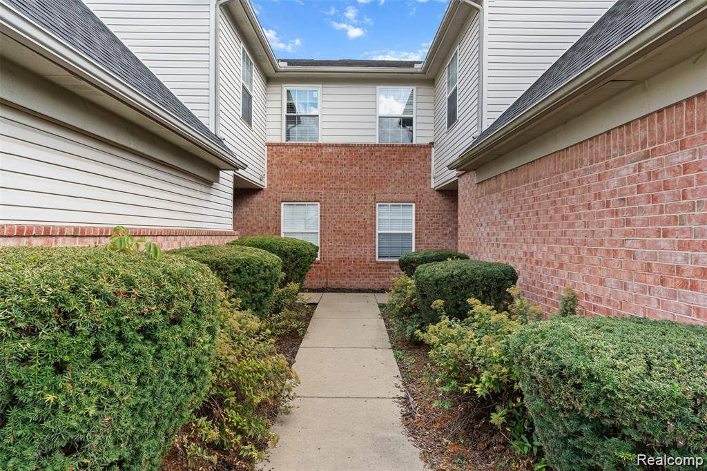 Brownstown, MI 48193,17157 Higdon DR