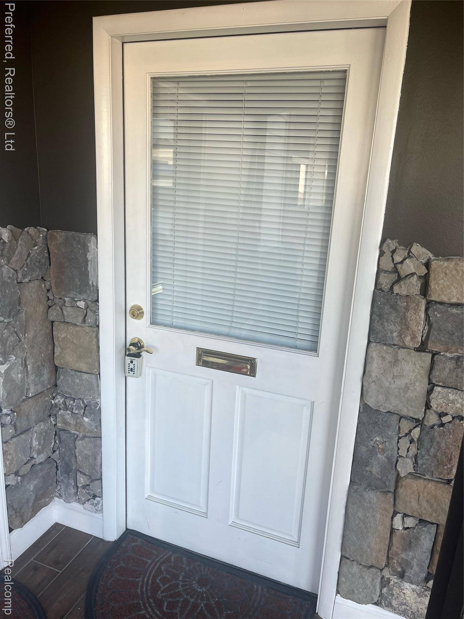 Farmington, MI 48336,22500 Orchard Lake RD