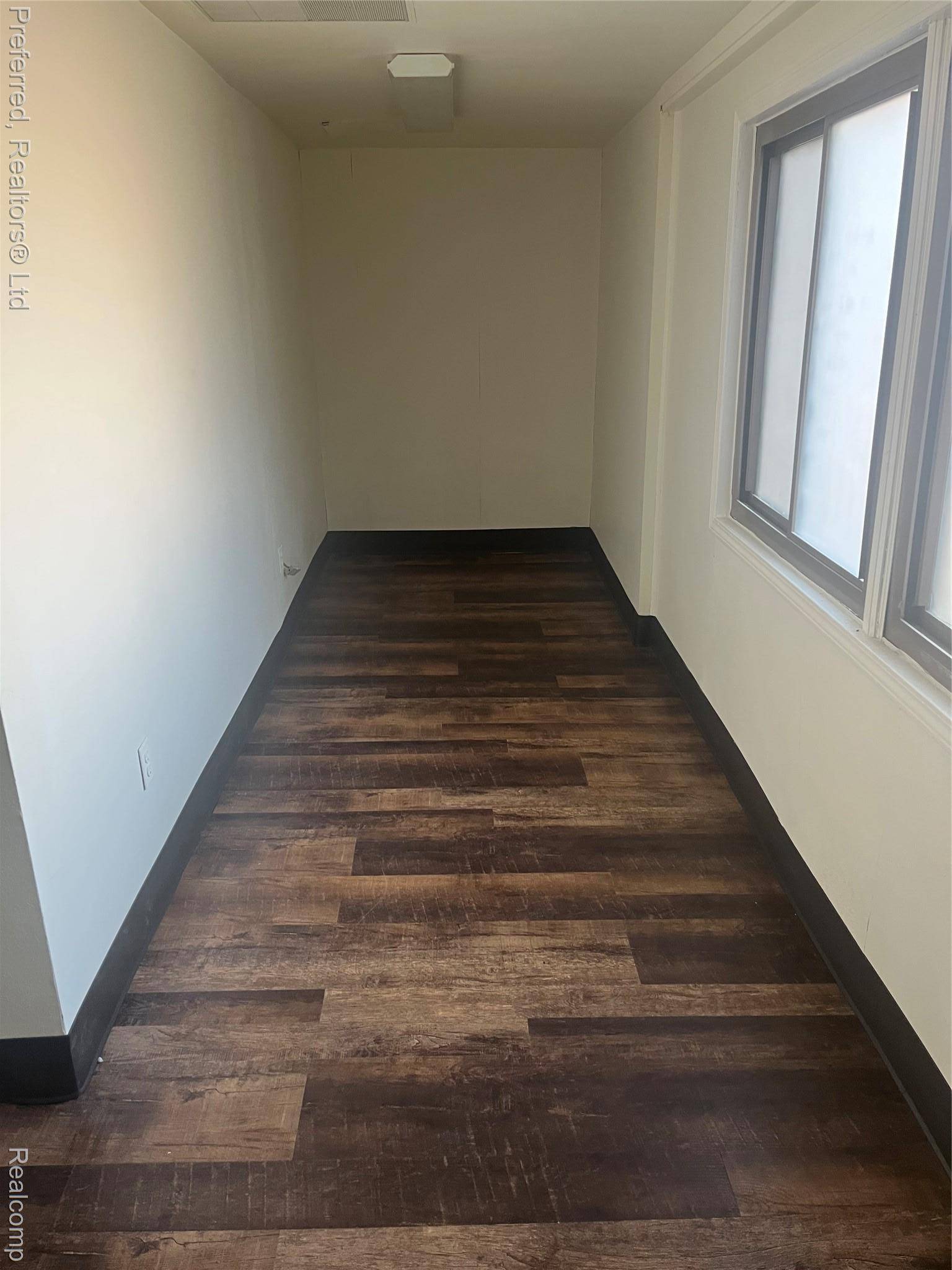 Farmington, MI 48336,22500 Orchard Lake RD