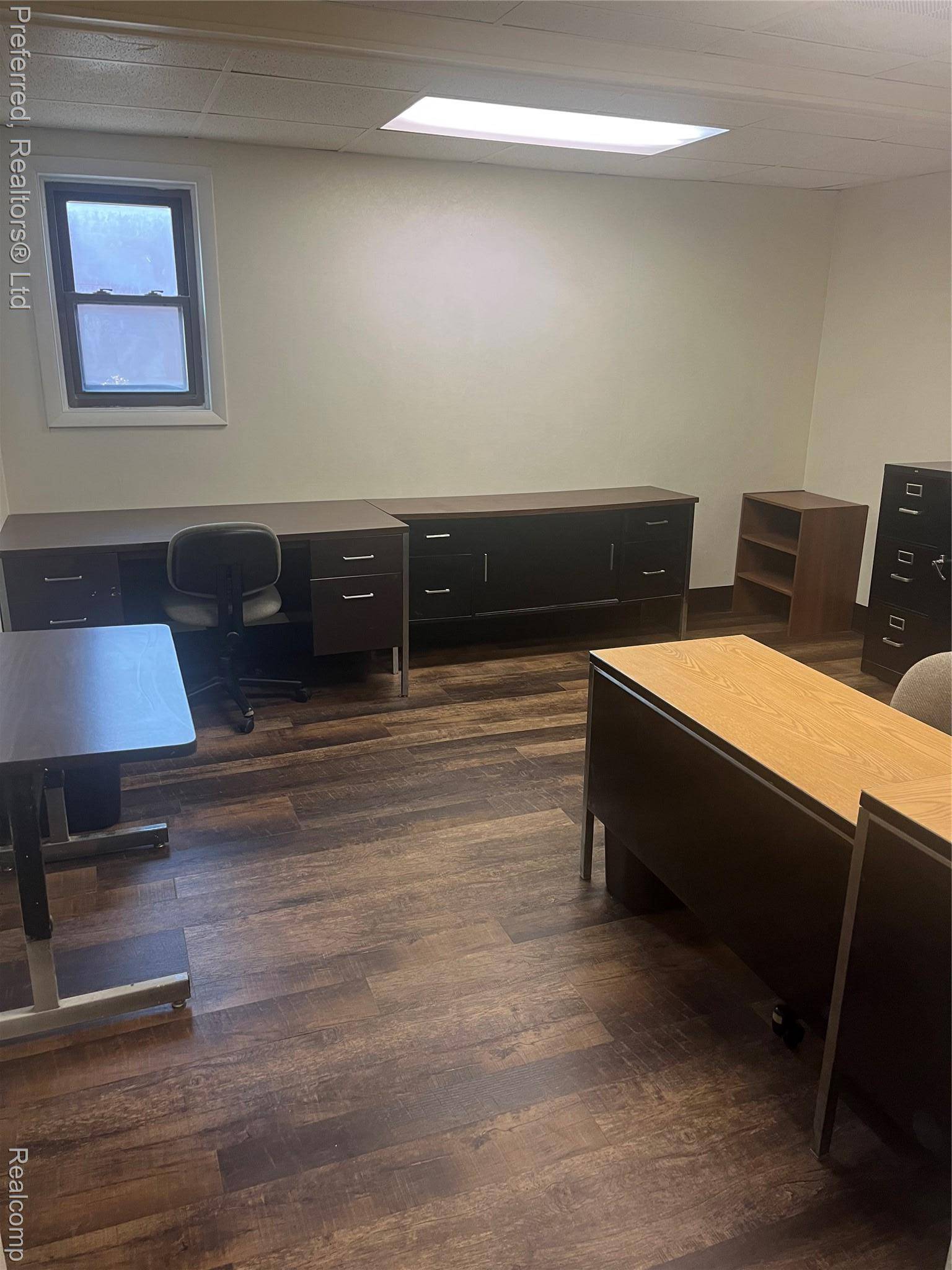 Farmington, MI 48336,22500 Orchard Lake RD