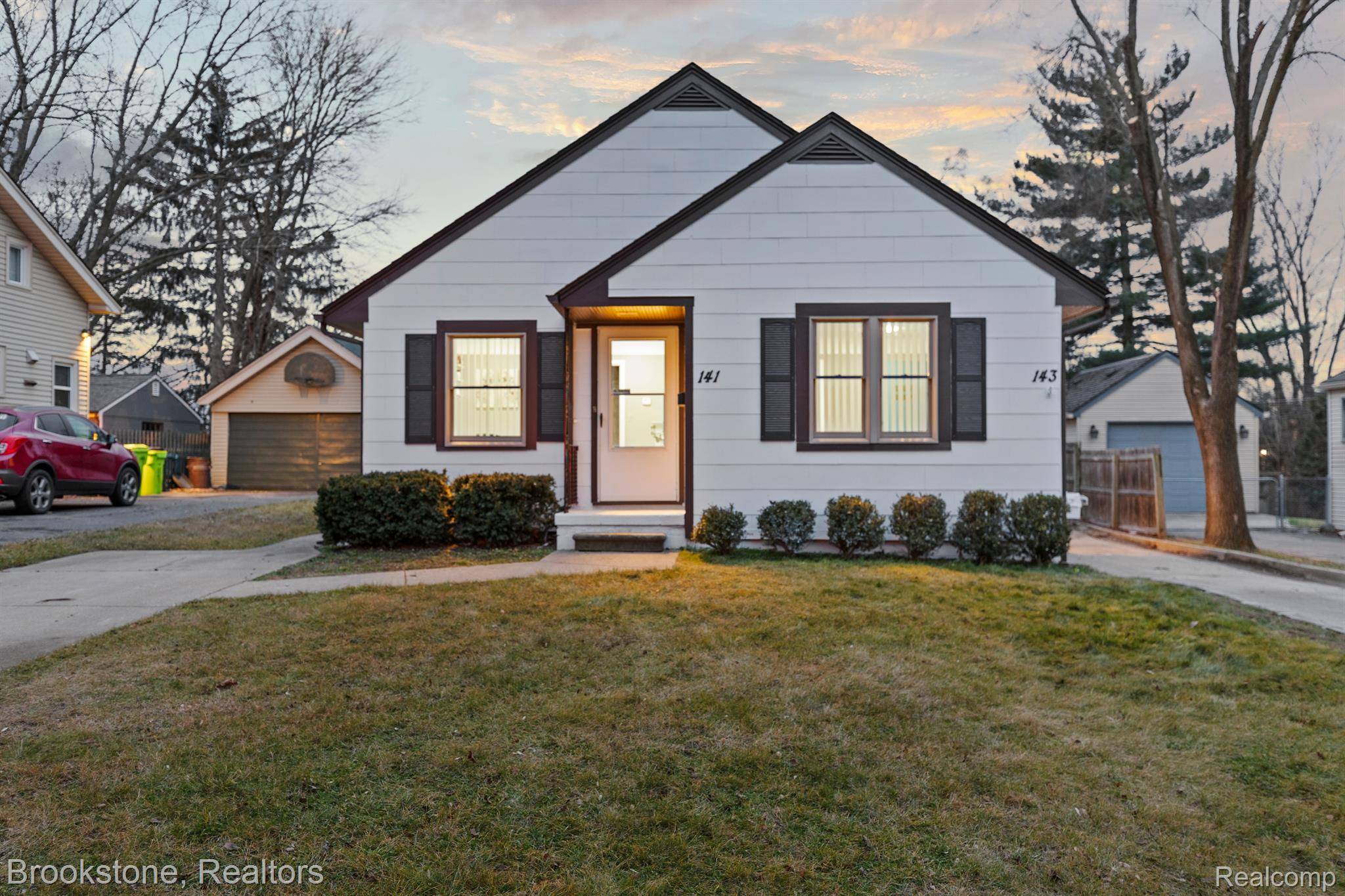 Rochester, MI 48307,141 FERNDALE AVE