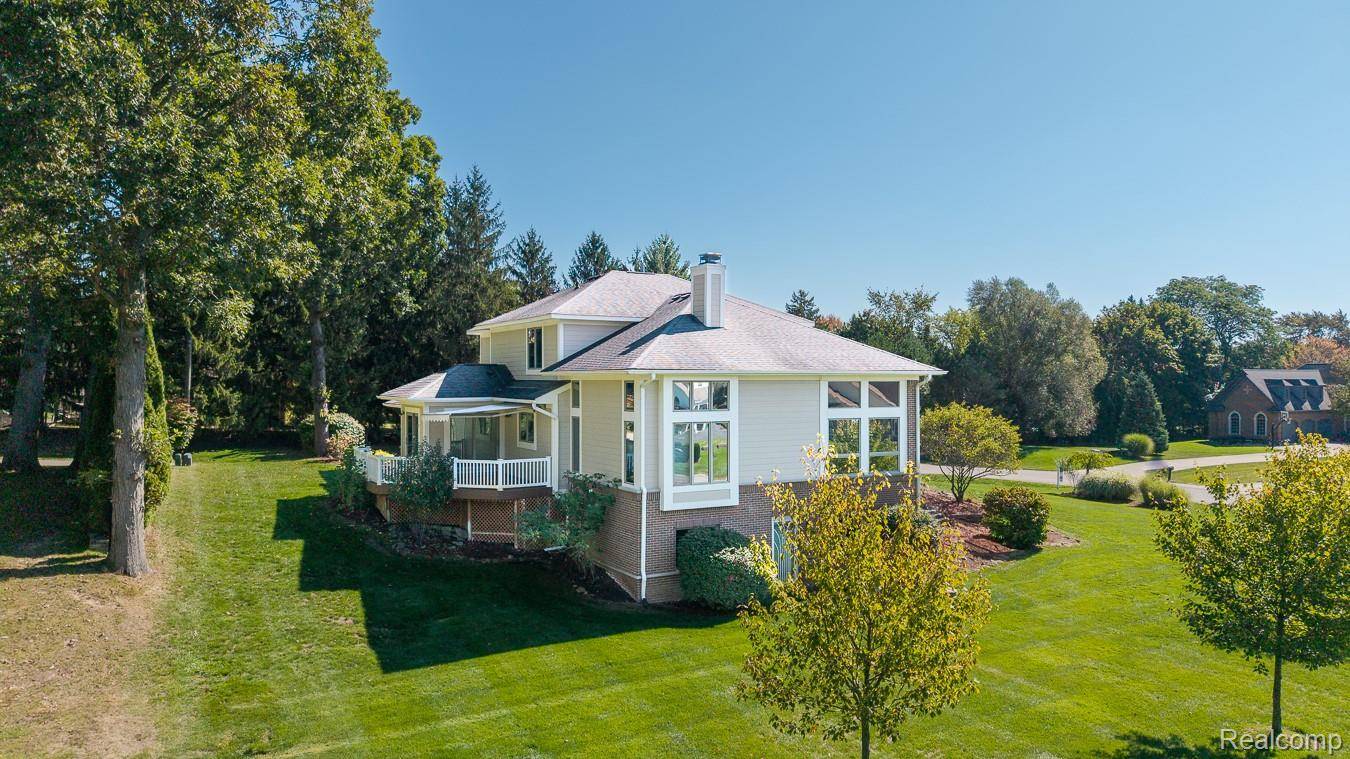 Commerce Twp, MI 48382,5565 Ford RD