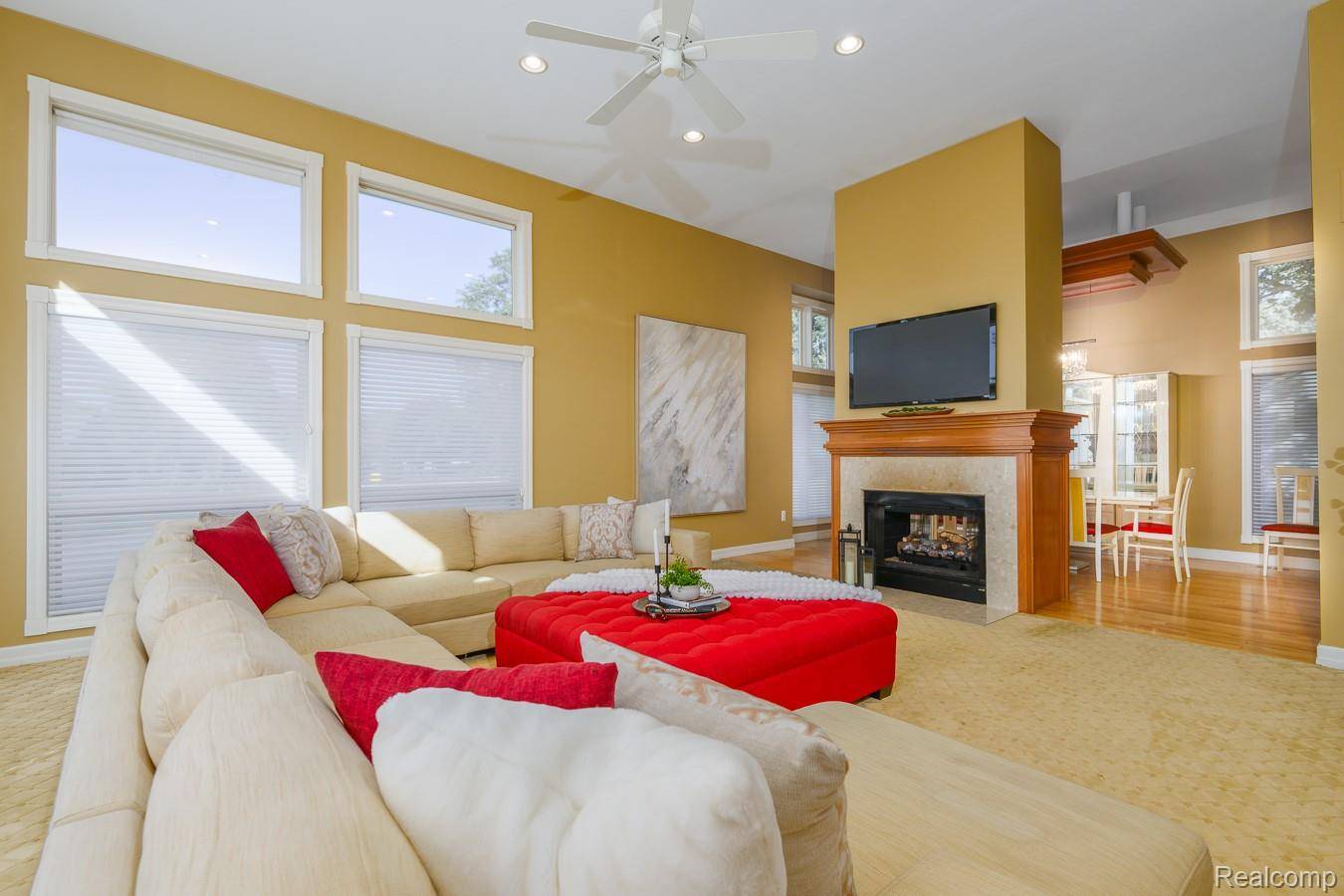 Commerce Twp, MI 48382,5565 Ford RD