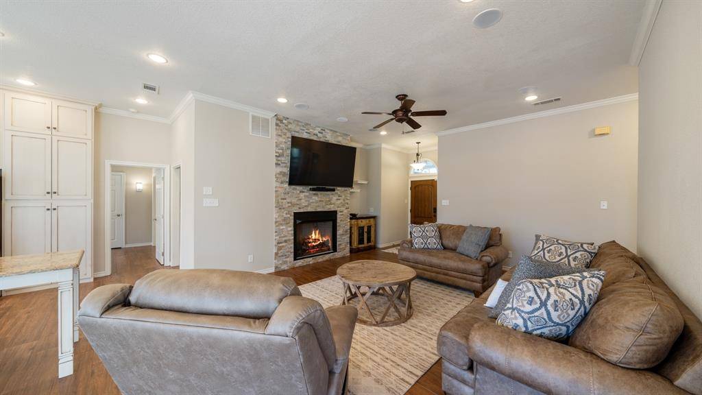 Enchanted Oaks, TX 75156,116 First Oak Drive