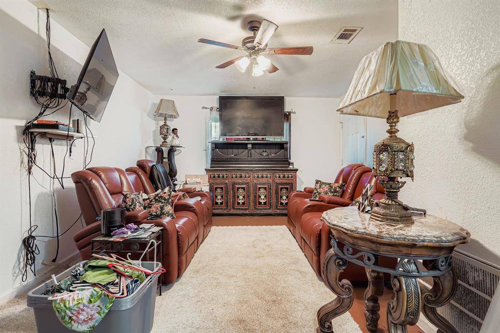 Fort Worth, TX 76119,3750 Sydney Street