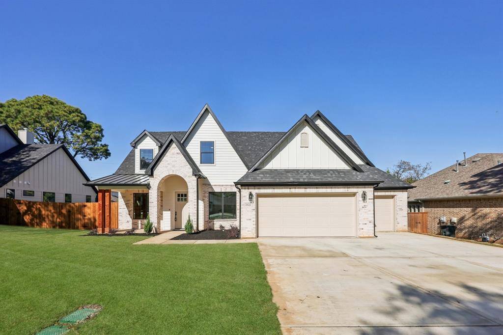 Grapevine, TX 76051,2622 Evinrude Drive