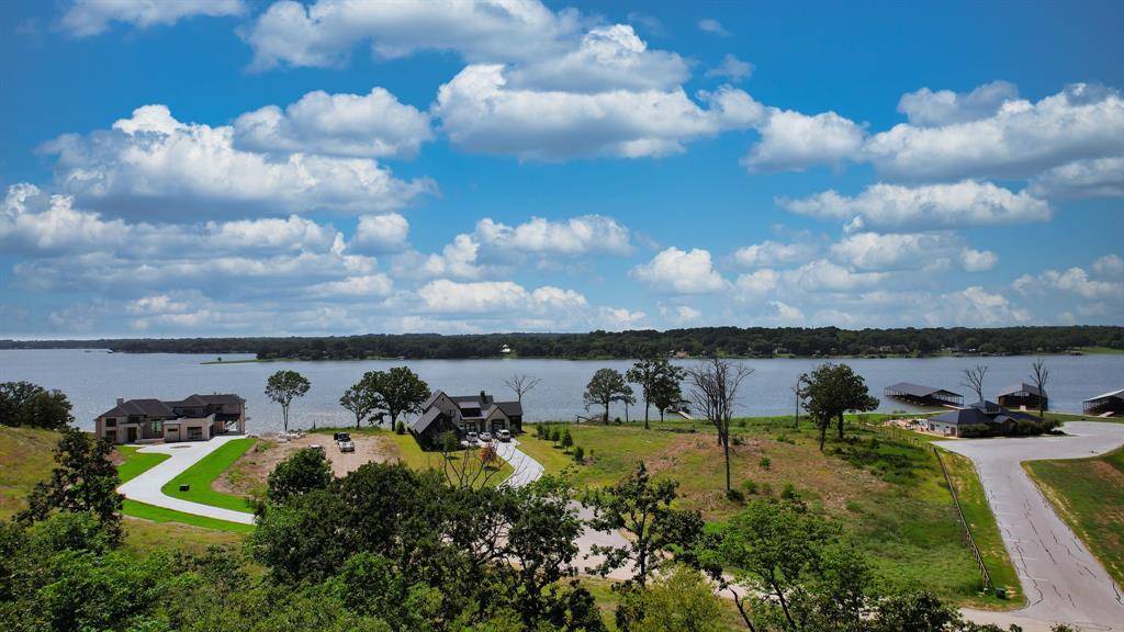 Eustace, TX 75148,7011 Lakeshore Way