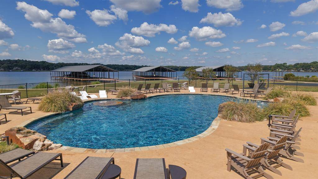 Eustace, TX 75148,7011 Lakeshore Way