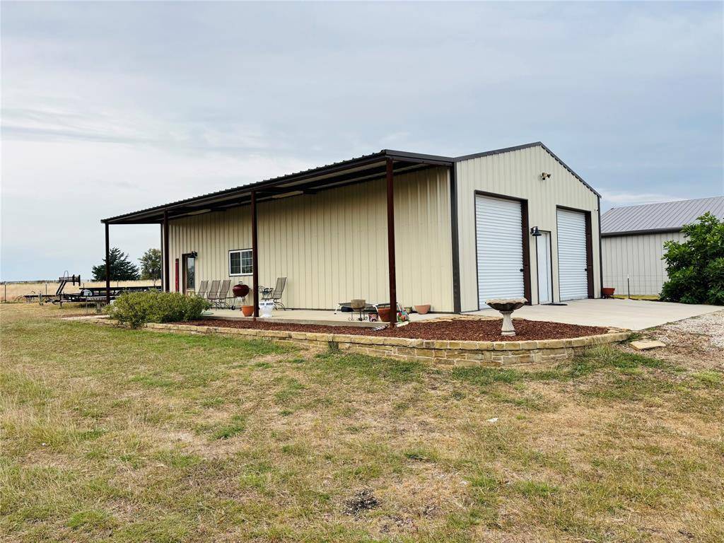 Gunter, TX 75058,1883 JC MAPLES Road