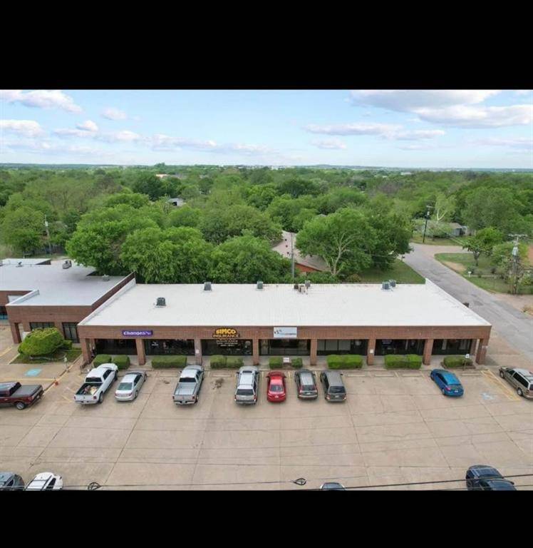 Granbury, TX 76048,300 S Morgan Street #302