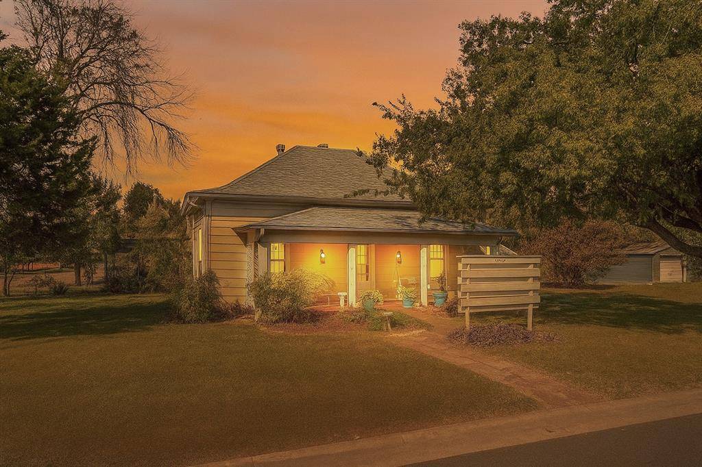 Krum, TX 76249,201 N 3rd Street