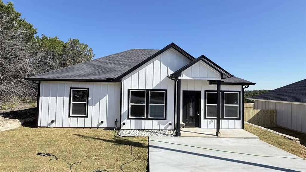 Granbury, TX 76048,2615 Creekview Drive