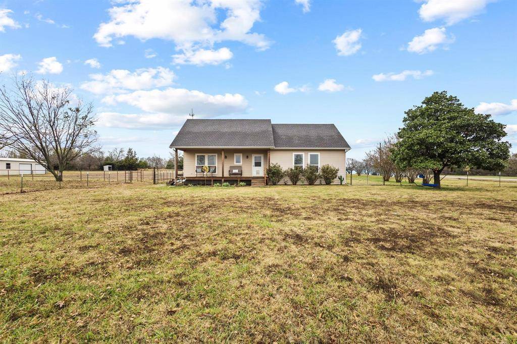 Van Alstyne, TX 75495,293 Redden Road