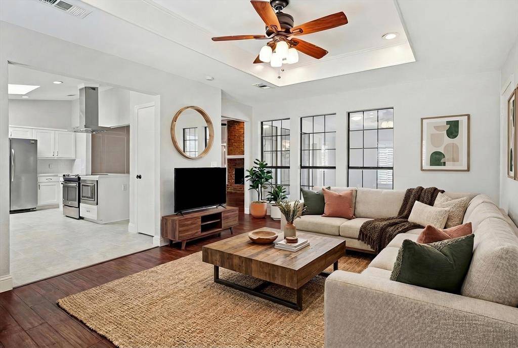 Plano, TX 75093,4409 Bentley Drive