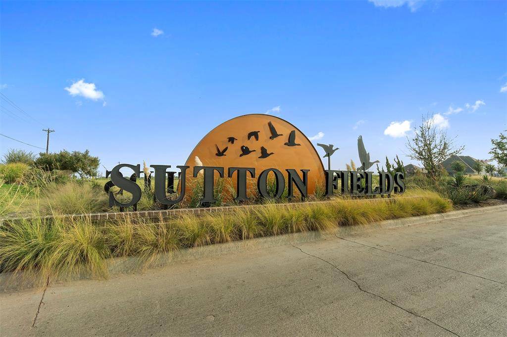 Aubrey, TX 76227,5333 Hybern Avenue