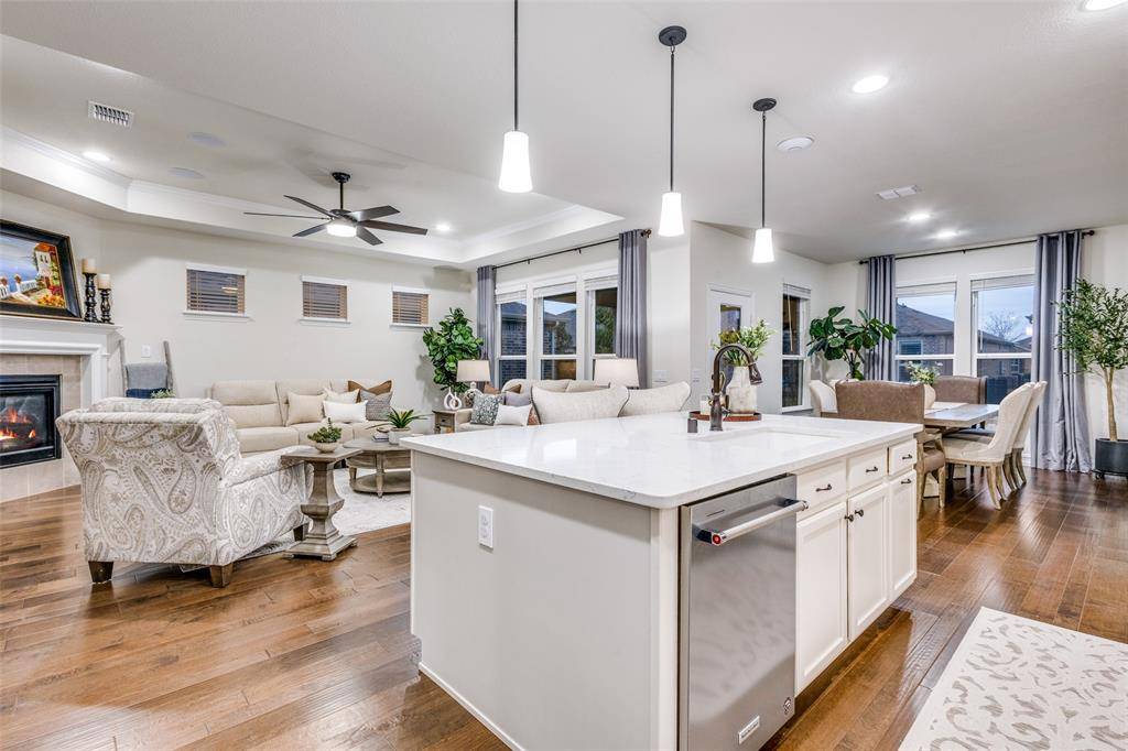 Mckinney, TX 75071,824 Habitat Trail