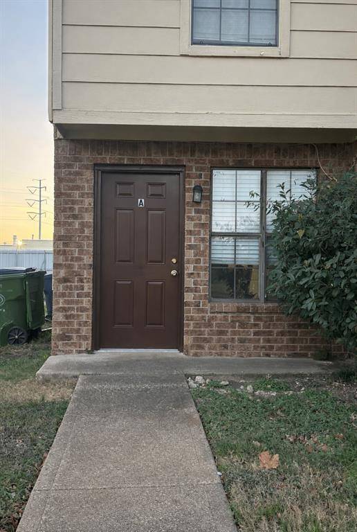 Garland, TX 75041,2722 Wimbledon Court
