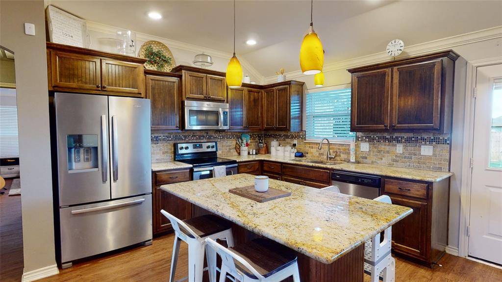 Chandler, TX 75758,404 Hyde Park Drive