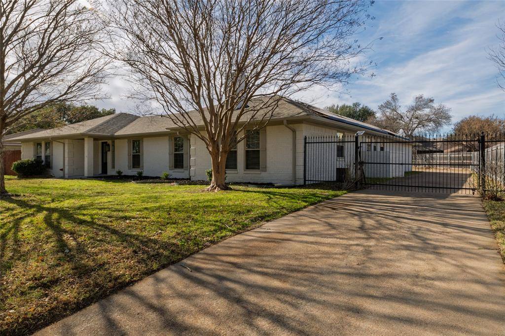 Fort Worth, TX 76132,5620 Ledgestone Drive