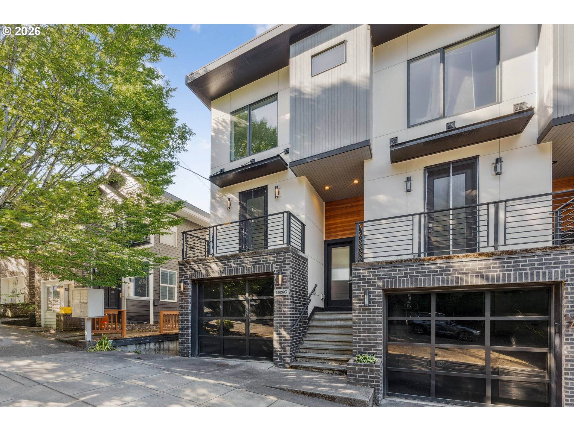 Portland, OR 97201,1625 SW MONTGOMERY ST #C