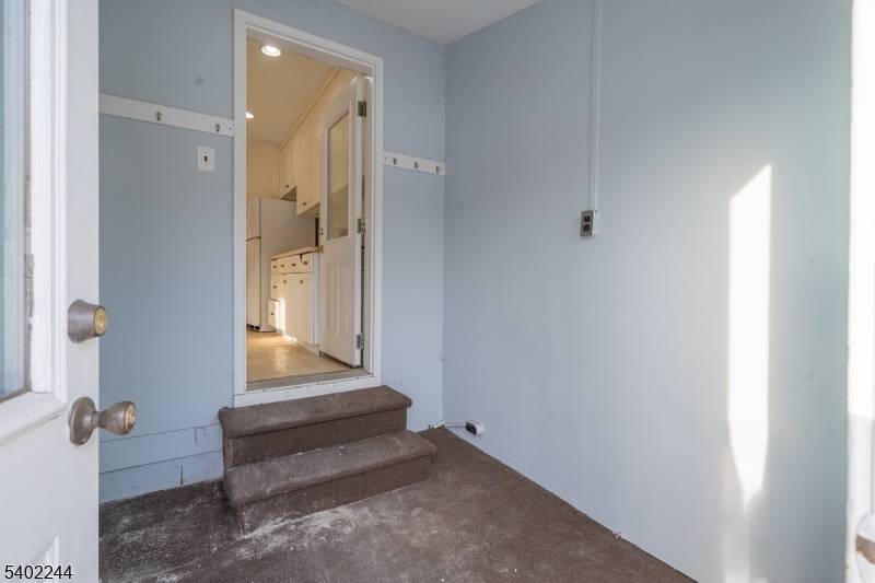 Hamilton Twp., NJ 08620,267 Main St