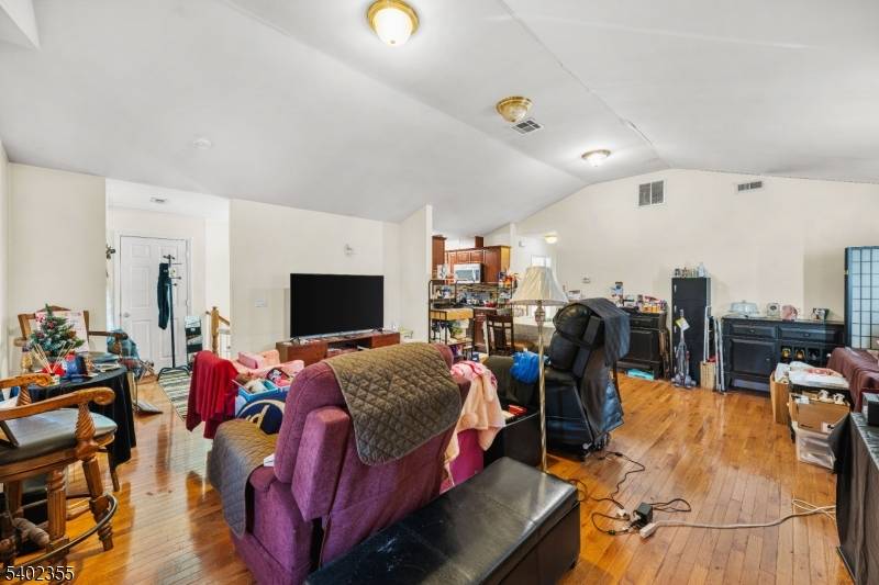 Hillside Twp., NJ 07205,1503 Hiawatha Ave