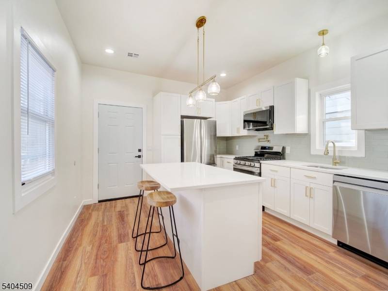 City Of Orange Twp., NJ 07050,50 Hillyer St