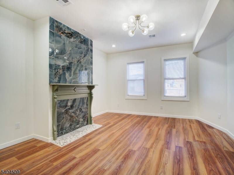 City Of Orange Twp., NJ 07050,50 Hillyer St