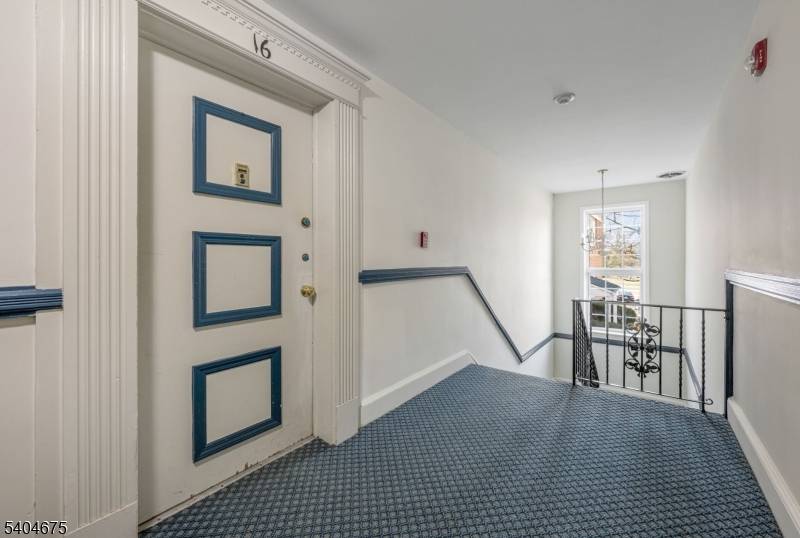 Clifton City, NJ 07013,605 Grove St #16