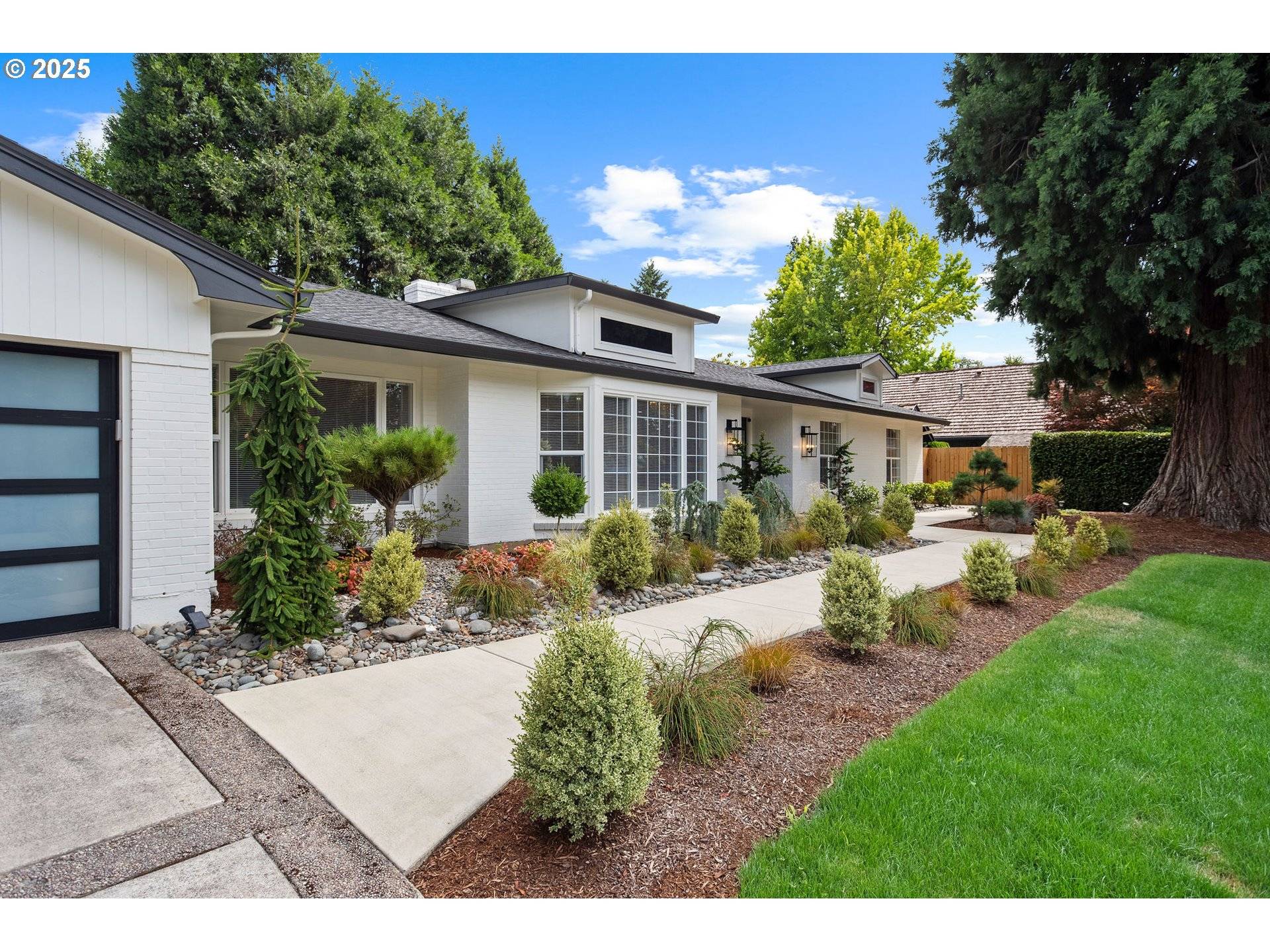 Vancouver, WA 98661,207 PHOENIX WAY