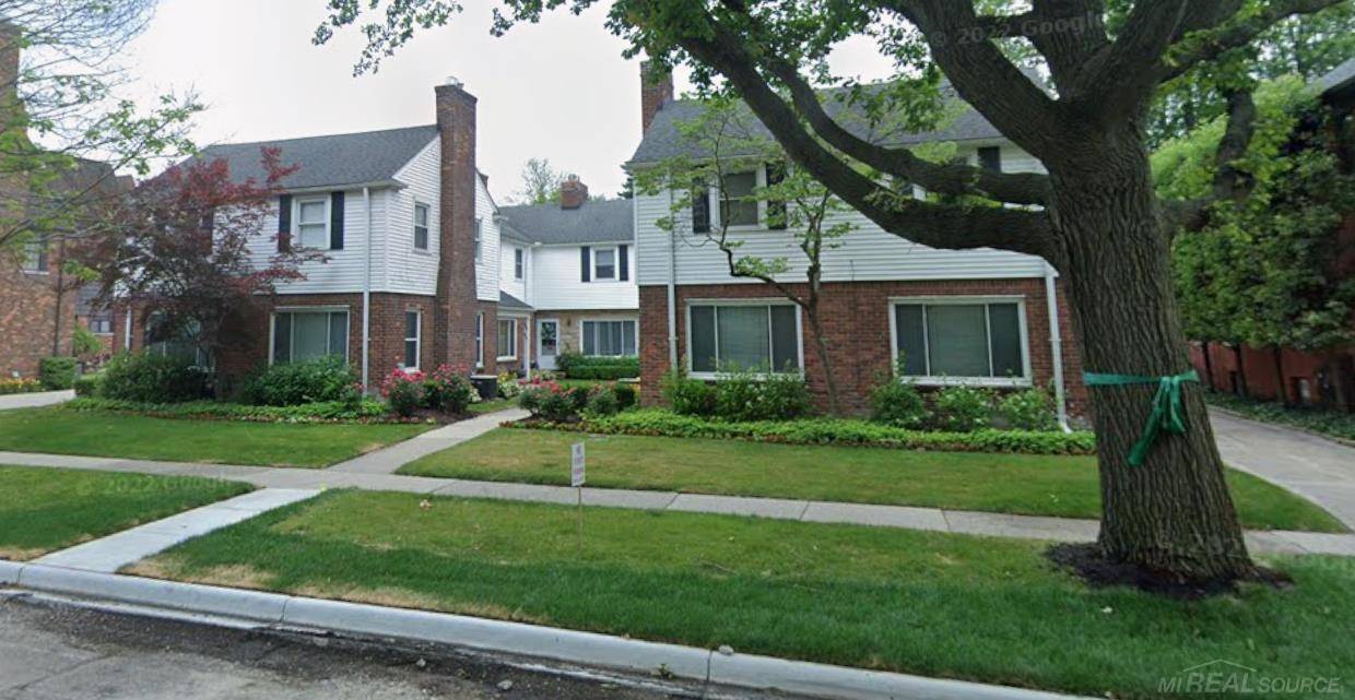 Grosse Pointe, MI 48230,343 Rivard BLVD