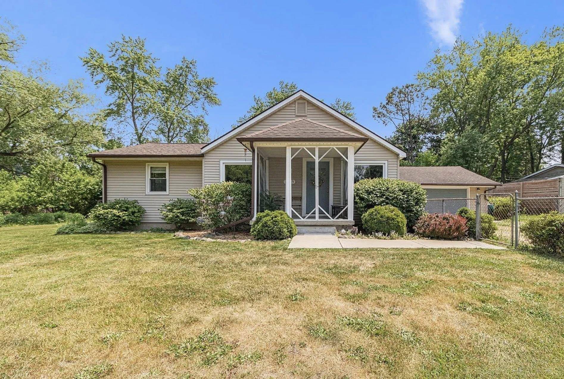 Ann Arbor, MI 48108,3155 La Salle DR