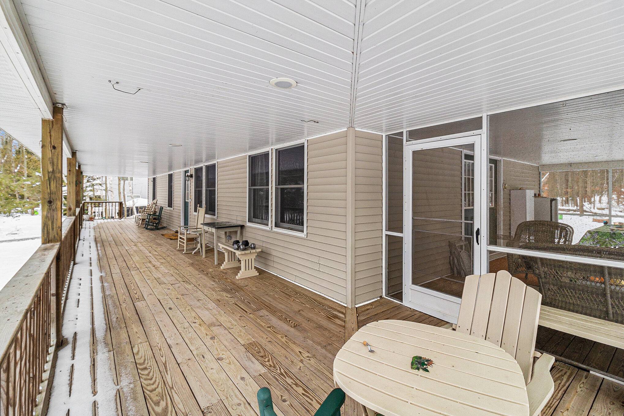 Mears, MI 49436,4760 N Lakeshore DR