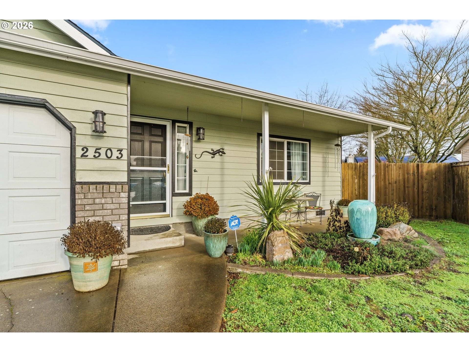 Eugene, OR 97402,2503 MANGAN ST