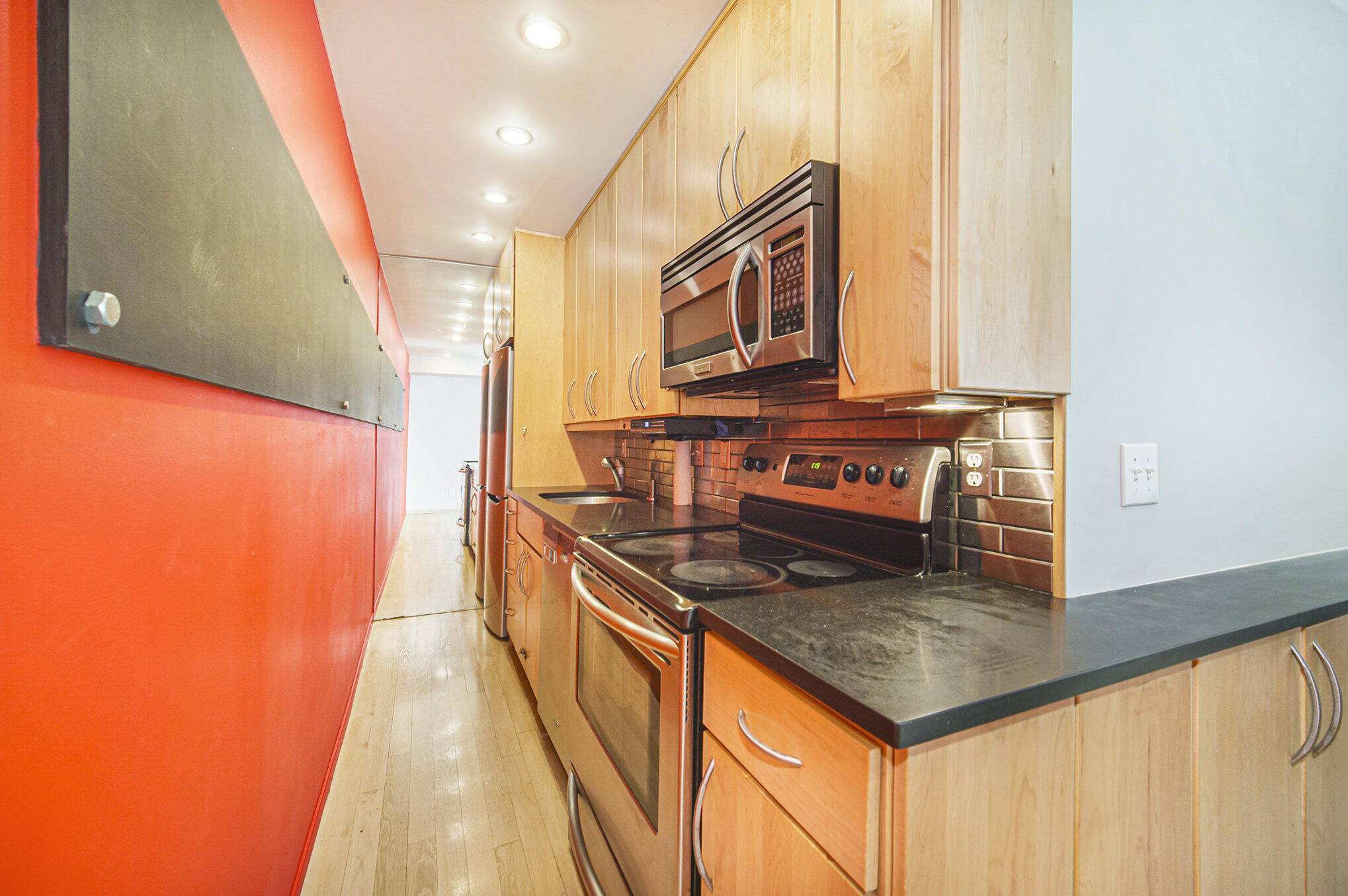 Ann Arbor, MI 48104,1531 Packard ST ##6