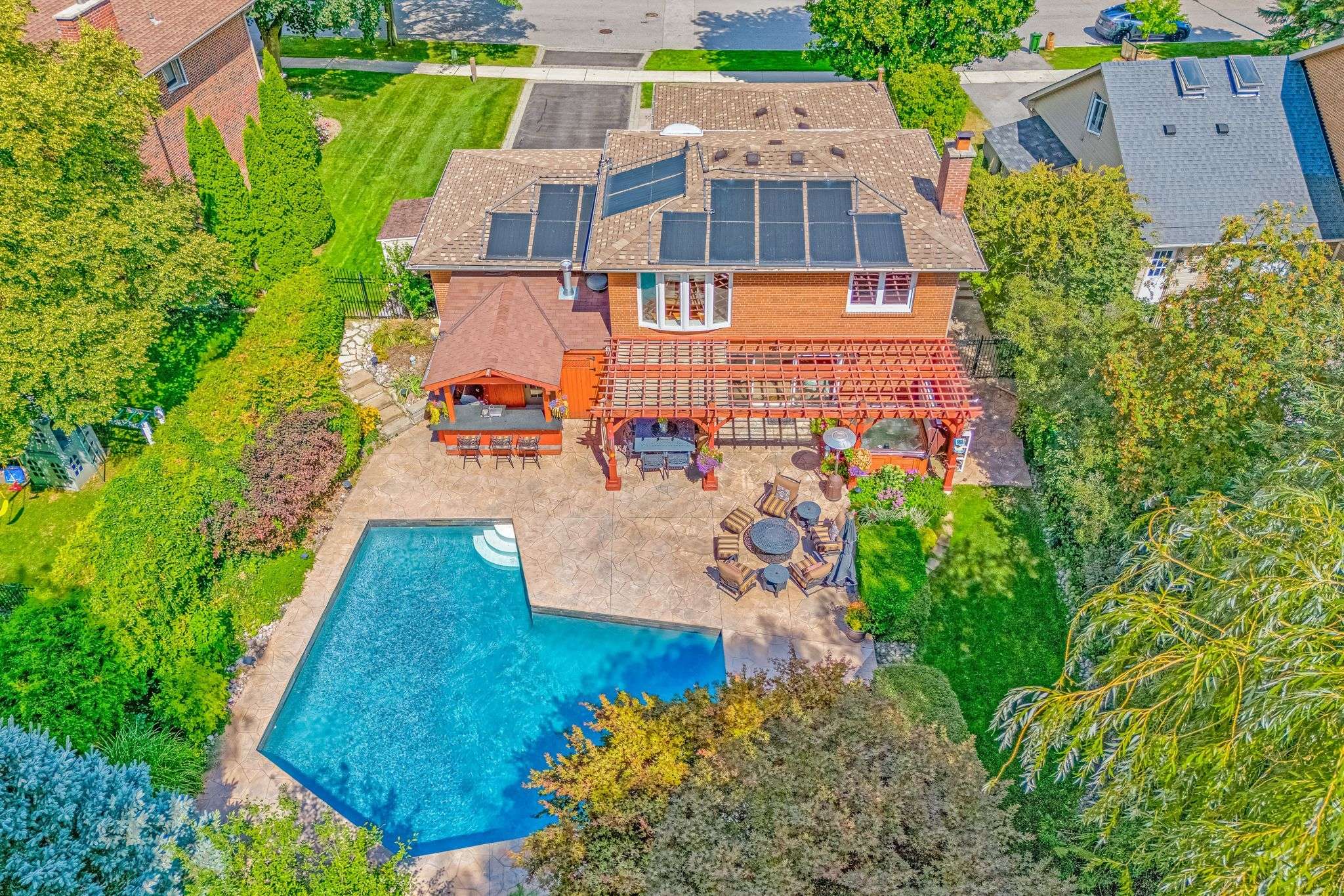 Toronto C15, ON M2J 1G6,41 Denver CRES