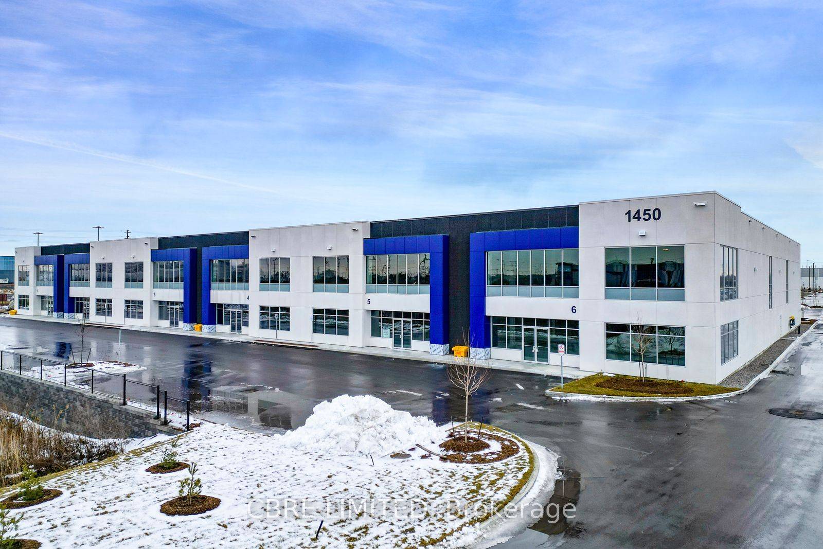 Whitby, ON L1N 9N1,1450 Victoria ST E #4