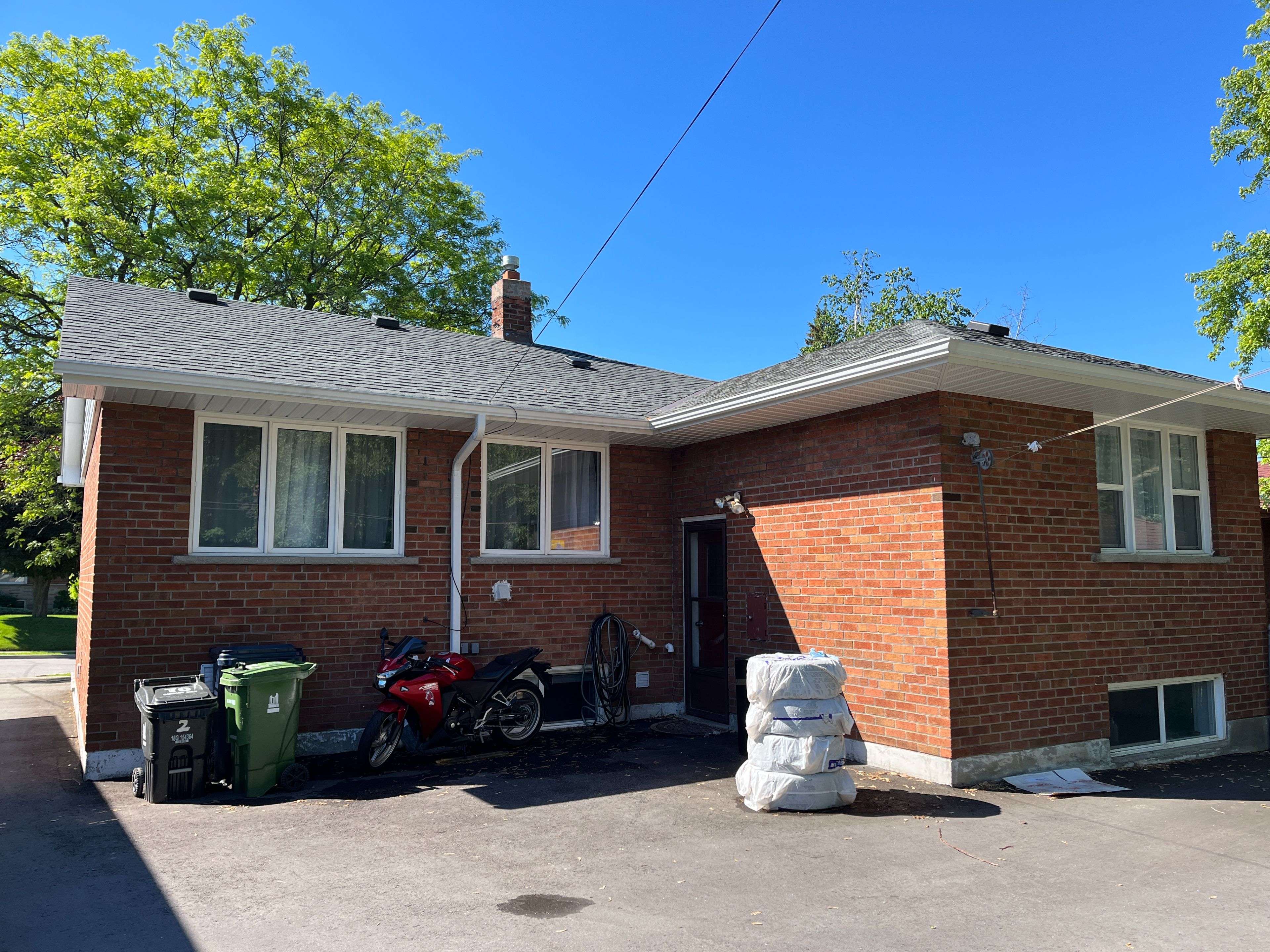 Toronto E05, ON M1T 1N1,70 Beacham CRES #BSMT