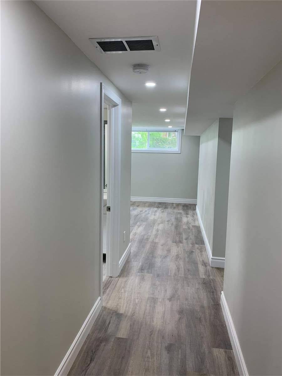 Toronto E05, ON M1T 1N1,70 Beacham CRES #BSMT