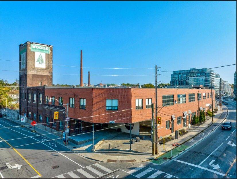 Toronto E01, ON M4M 2P2,401 Logan AVE #118