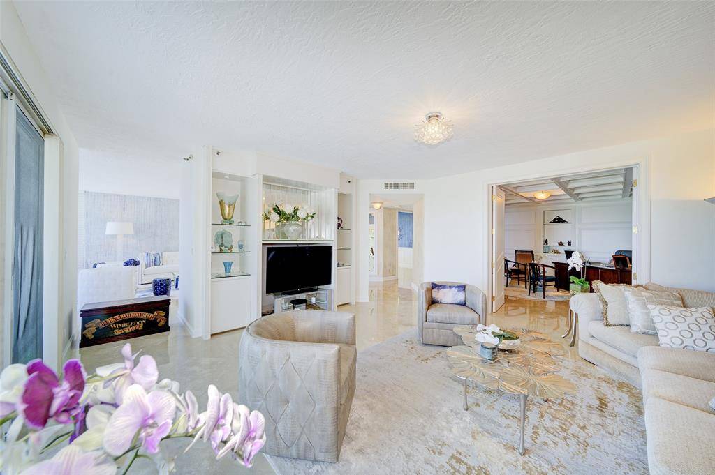 Hillsboro Beach, FL 33062,1073 Hillsboro Mile #1-S