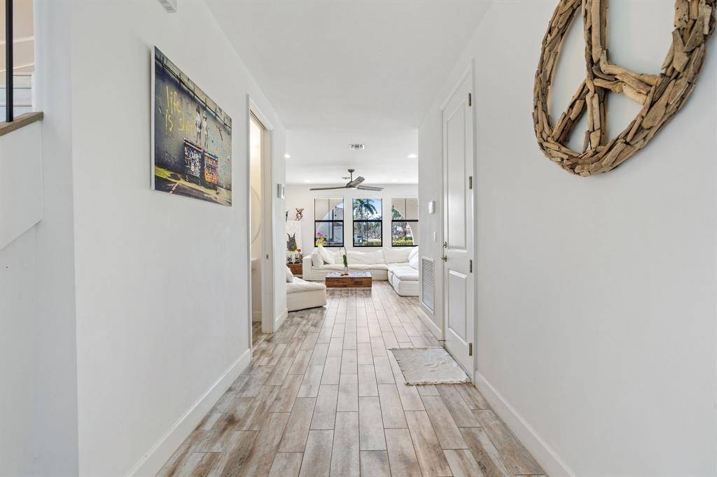 Sunrise, FL 33323,12512 NW 32 MANOR #3