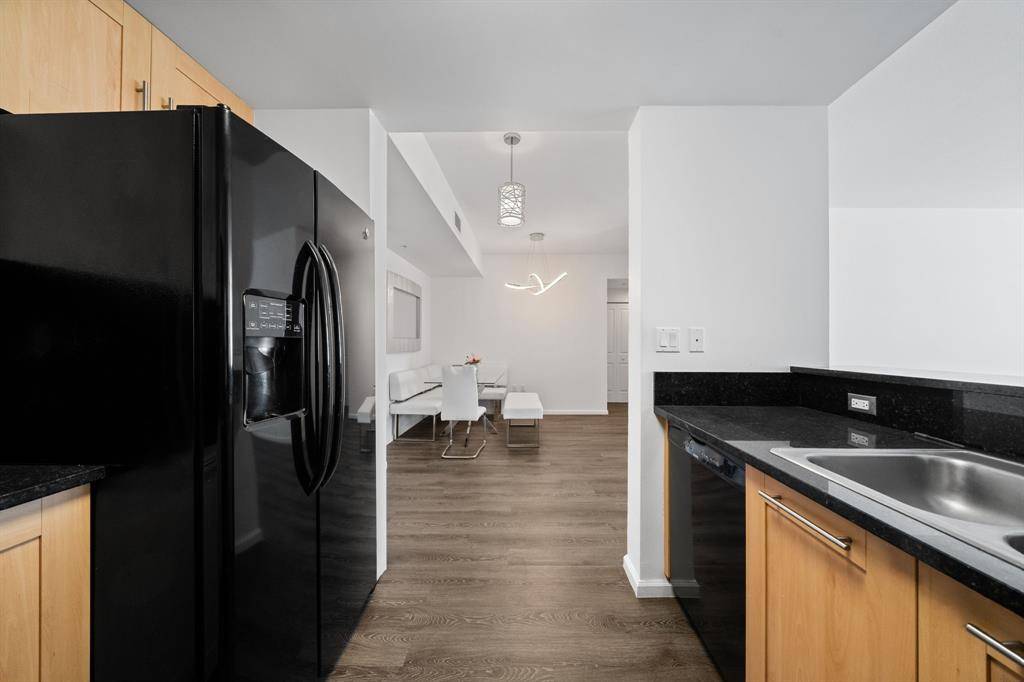 Fort Lauderdale, FL 33301,511 SE 5th Ave #707